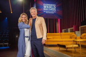 „Der größte Moment ihres Lebens“: Heute startet „Guinness World Records – Die große Show der Weltrekorde“ live in SAT.1