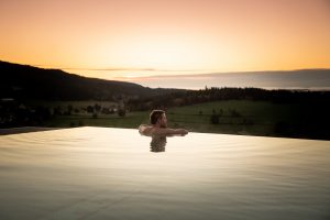 Tourismus-Halbjahresbilanz in Baden-Württemberg: Mehr Gäste, kürzere Aufenthalte – Stuttgart verliert am meisten