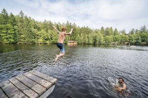 Heiße Tage in Baden-Württemberg: 3 traumhafte Badeplätze im Hochschwarzwald zum Abkühlen