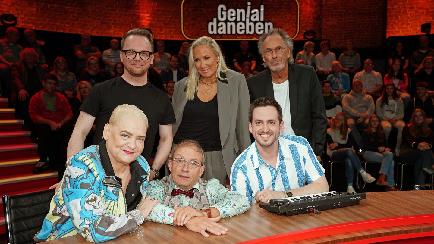 Comedy-Montag bei RTLZWEI: Hugo Egon Balder und Panagiota Petridou bringen „Genial daneben“ & „Dinge gibt’s..!“ zurück genial daneben st3 29 gruppe