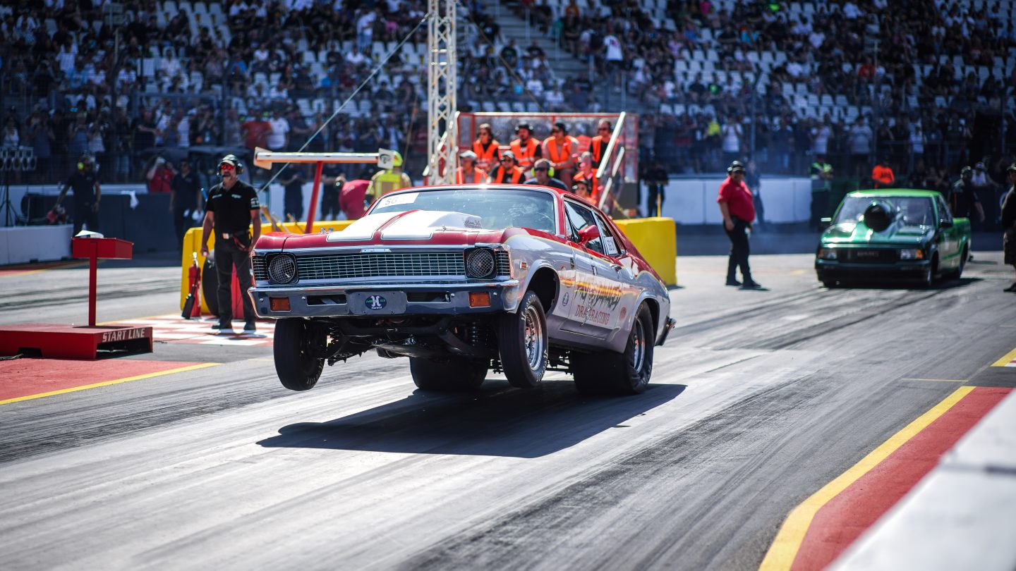 NitrOlympX 2025: Adrenalin pur am Hockenheimring – Drag-Racing, Nightshow und Familien-Action o04384