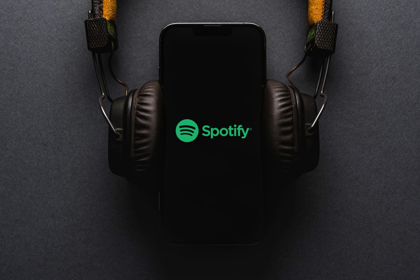 Spotify erhöht Preise in Deutschland deutlich – Premium wird teurer, Basic bleibt günstiger – neue Hörbuch-Option & Super-Premium geplant