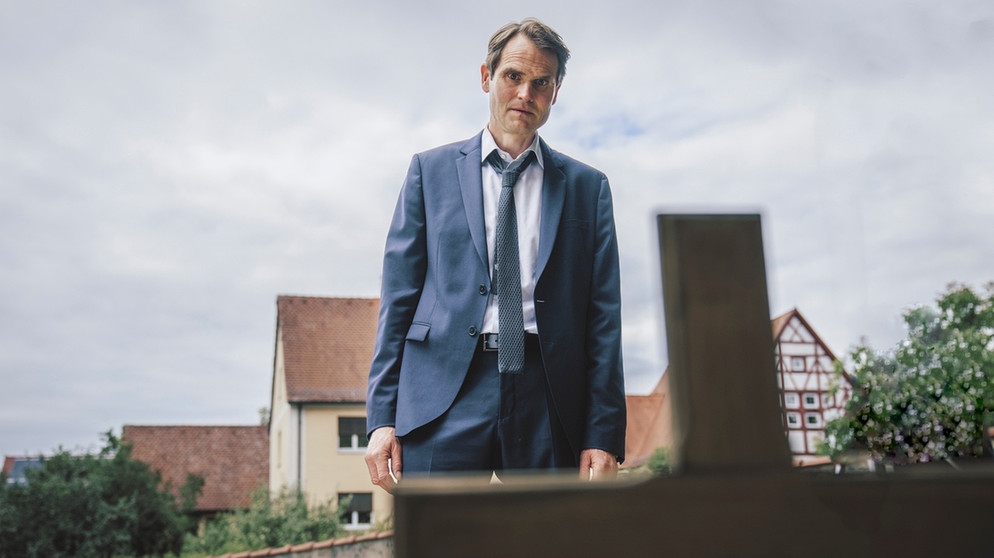 Tatort heute: „Hochamt für Toni“ mit Kommissar Voss – so spannend ist der Franken-Krimi, lohnt sich das Einschalten? tatort hochamt fuer toni 124 v img 16 9 xl d31c35f8186ebeb80b0cd843a7c267a0e0c81647