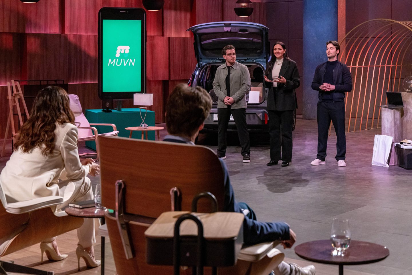 Die Höhle der Löwen heute – 5 Startups kämpfen um einen Deal – 98-Jähriger, Tofu-Finisher & WC-Revolution 1A1B5