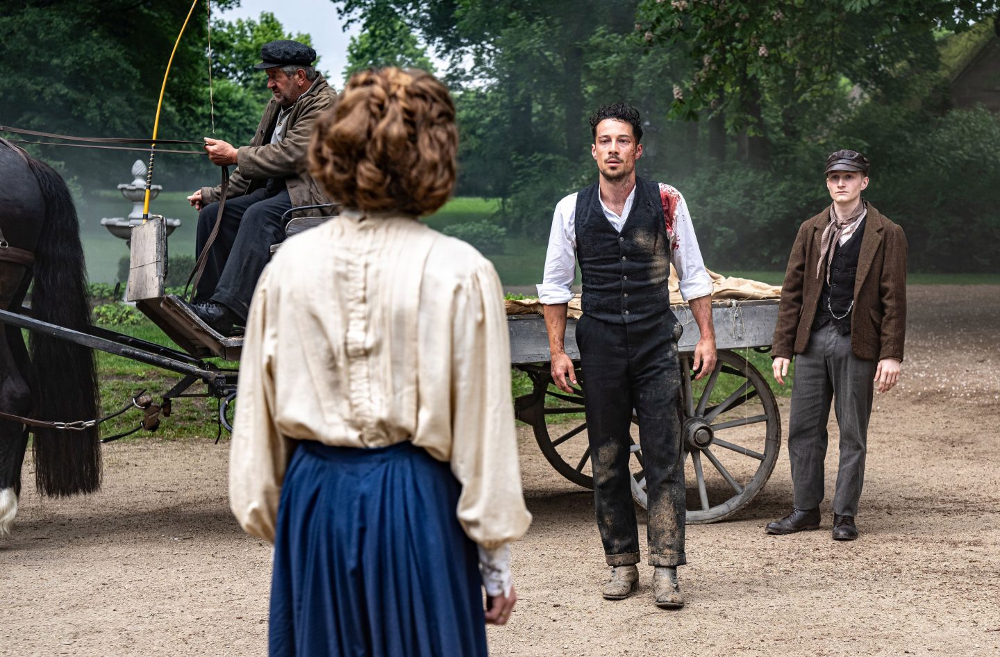 Oktoberfest 1905: Liebe, Intrigen und ein tödliches Duell – ARD zeigt alle Folgen heute an einem Stück 4 Oktoberfest 1905: Liebe, Intrigen und ein tödliches Duell – ARD zeigt alle Folgen heute an einem Stück 3 F3 Oktoberfest 1905