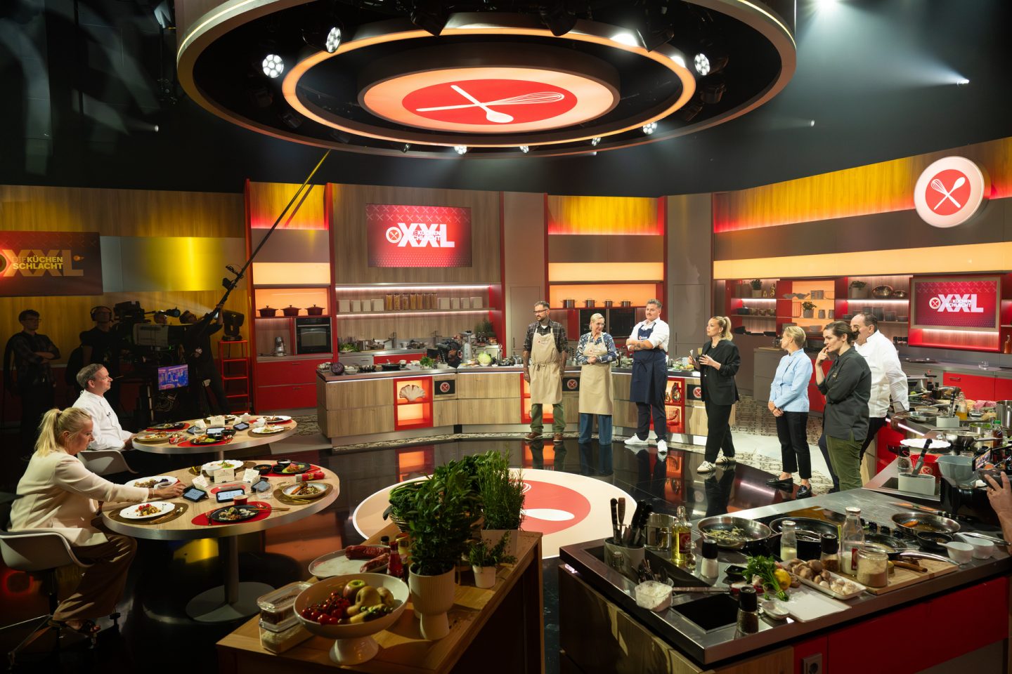 „Die Küchenschlacht XXL“: Hobbyköche fordern heute die Profis heraus 3 „Die Küchenschlacht XXL“: Hobbyköche fordern heute die Profis heraus 94079 0 17