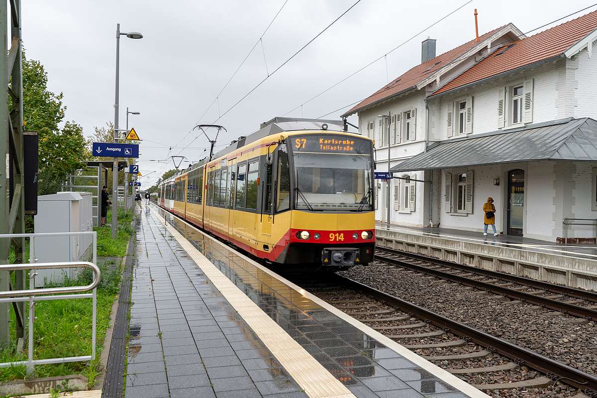 Zwölf Tage Sperrung zwischen Ötigheim und Karlsruhe: Bauarbeiten legen wichtige Pendlerstrecke lahm – Das müssen Sie jetzt wissen