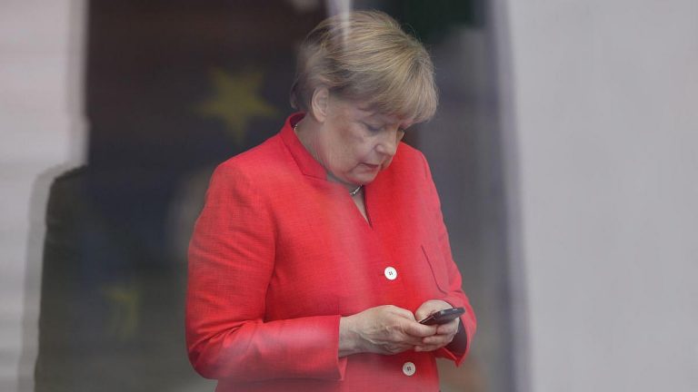 Angela Merkel meidet soziale Netzwerke