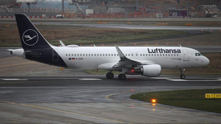 Lufthansa warnt vor Streckenstreichungen an deutschen Flughäfen