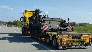 Berlin: IG Metall fordert Besteuerung von Rüstungsgewinnen