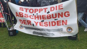 NRW fordert von Dobrindt Abschiebestopp für jesidische Geflüchtete