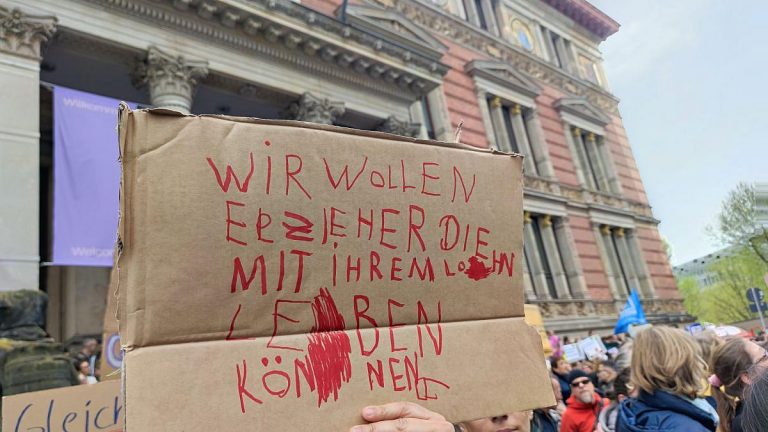 Berlin: Verdi kritisiert Deprofessionalisierung in Kitas