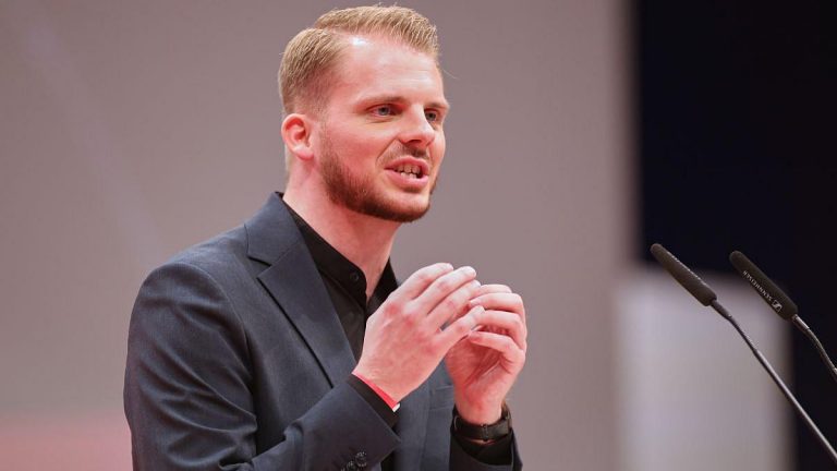 Klüssendorf weist Grüne-Kritik am Haushalt zurück