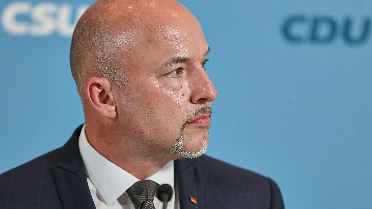 CSU-Landesgruppenchef Alexander Hoffmann aus Bayern fordert härtere Regeln bei Armutsmigration