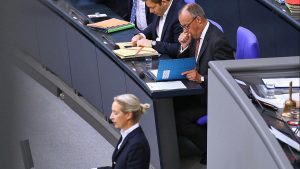 Politbarometer: AfD und Union erstmals gleichauf