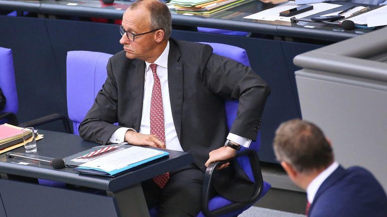 Berlin: Konrad-Adenauer-Stiftung warnt vor AfD-Kooperationen