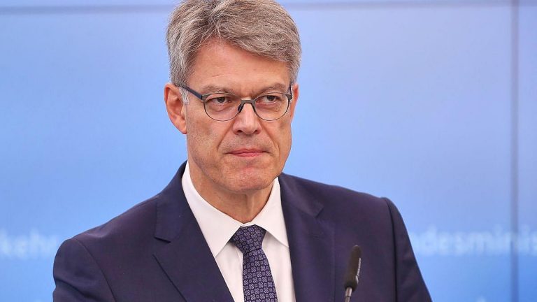 Bundesverkehrsminister kündigt Sanierung von 4.000 Autobahnbrücken bis 2032 an