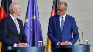 Berlin: Merz ernennt Blessing zum Investitionsbeauftragten
