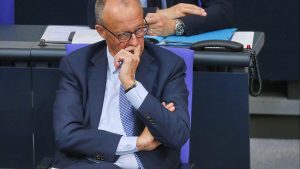 Forsa-Umfrage: AfD erreicht Höchstwert, Merz auf Tiefstand