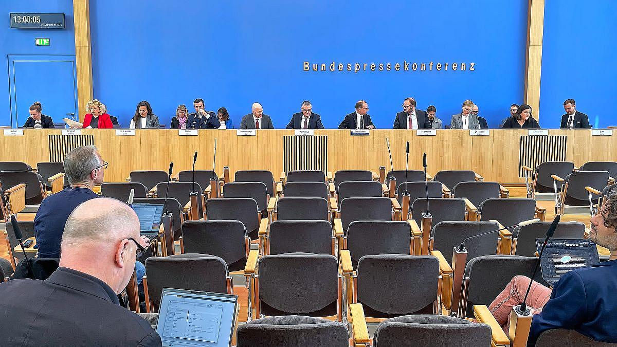 Bundesregierung reagiert auf Trumps Lob in New York