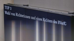 Bundestag wählt drei neue Verfassungsrichter in Berlin