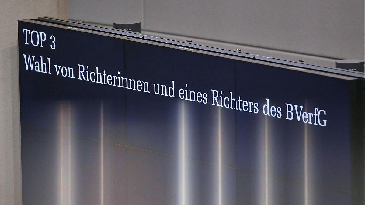 Bundestag wählt drei neue Verfassungsrichter in Berlin