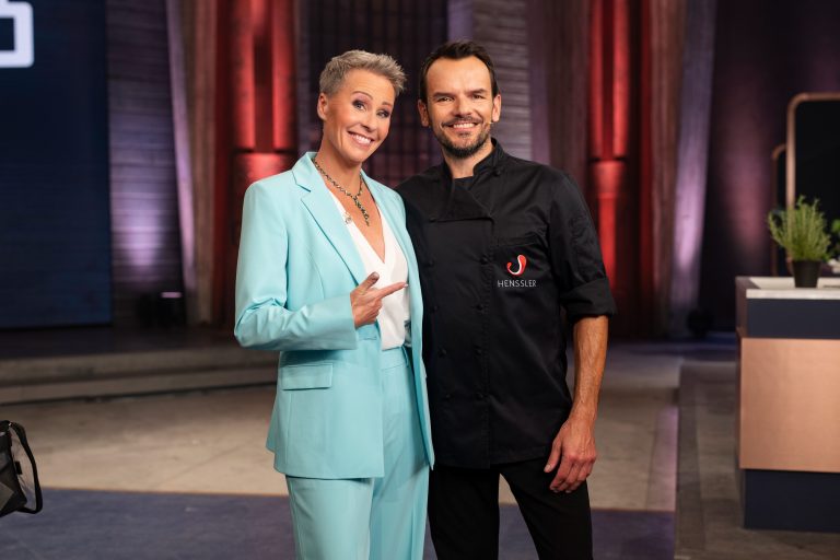 Sonja Zietlow über „Hensslers Dreamteam“ – „Ich fühl mich manchmal wie im Zoo!“ Sonja Zietlow über „Hensslers Dreamteam“ – „Ich fühl mich manchmal wie im Zoo!“