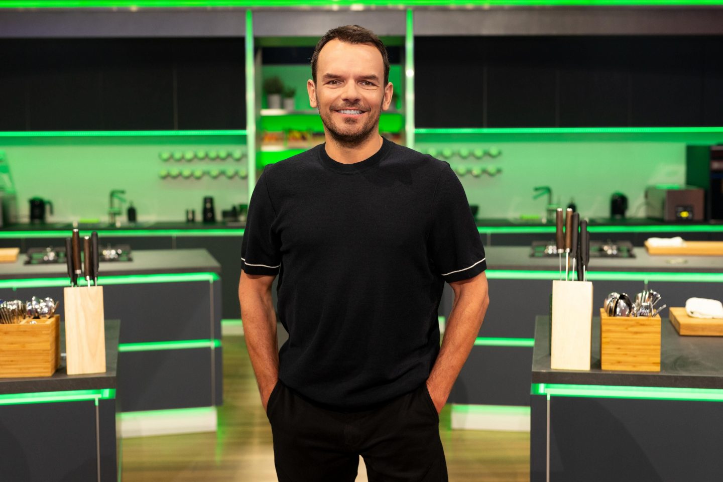 „The Taste“ startet heute: Steffen Henssler und Elif Oskan bringen neuen Geschmack in die Jury – Alles zum Staffelstart & den Coaches 1822498 1