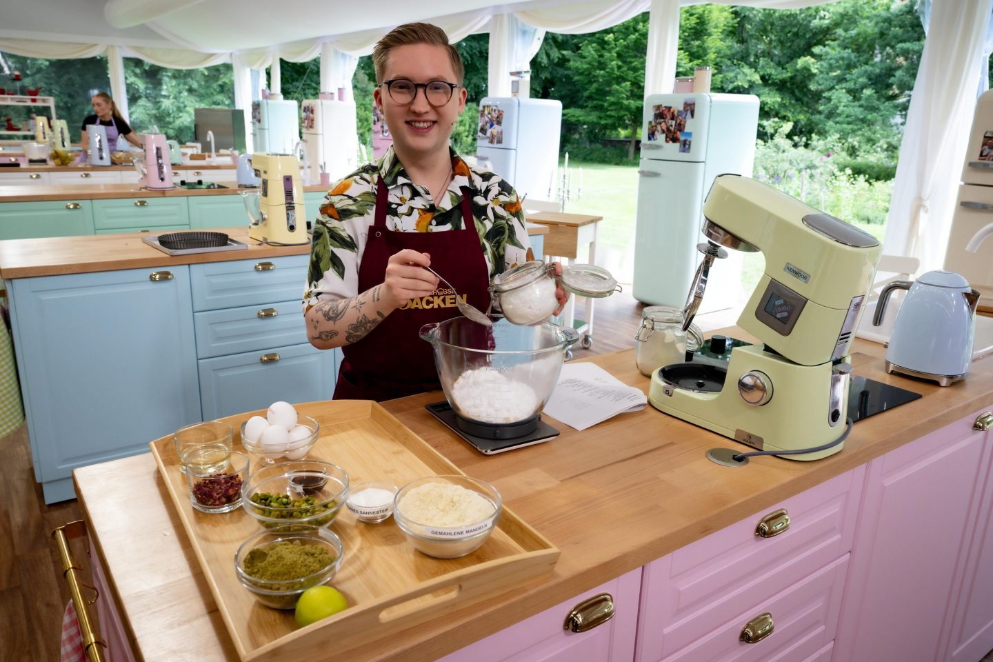 „Das große Backen“ 2025: Wer hat gewonnen? Tränen, Triumph und ein hauchdünner Sieg im Finale um den goldenen Cupcake 1826217 1 1