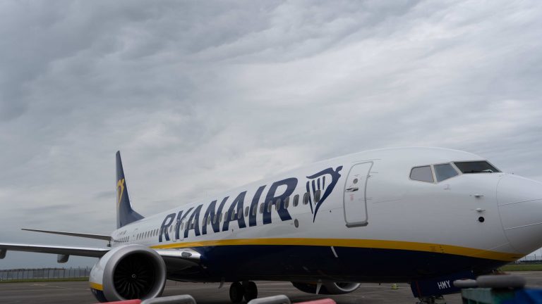 Ryanair kehrt zurück an den Bodensee-Airport Friedrichshafen – Zwei neue Sonnenziele ab 2026