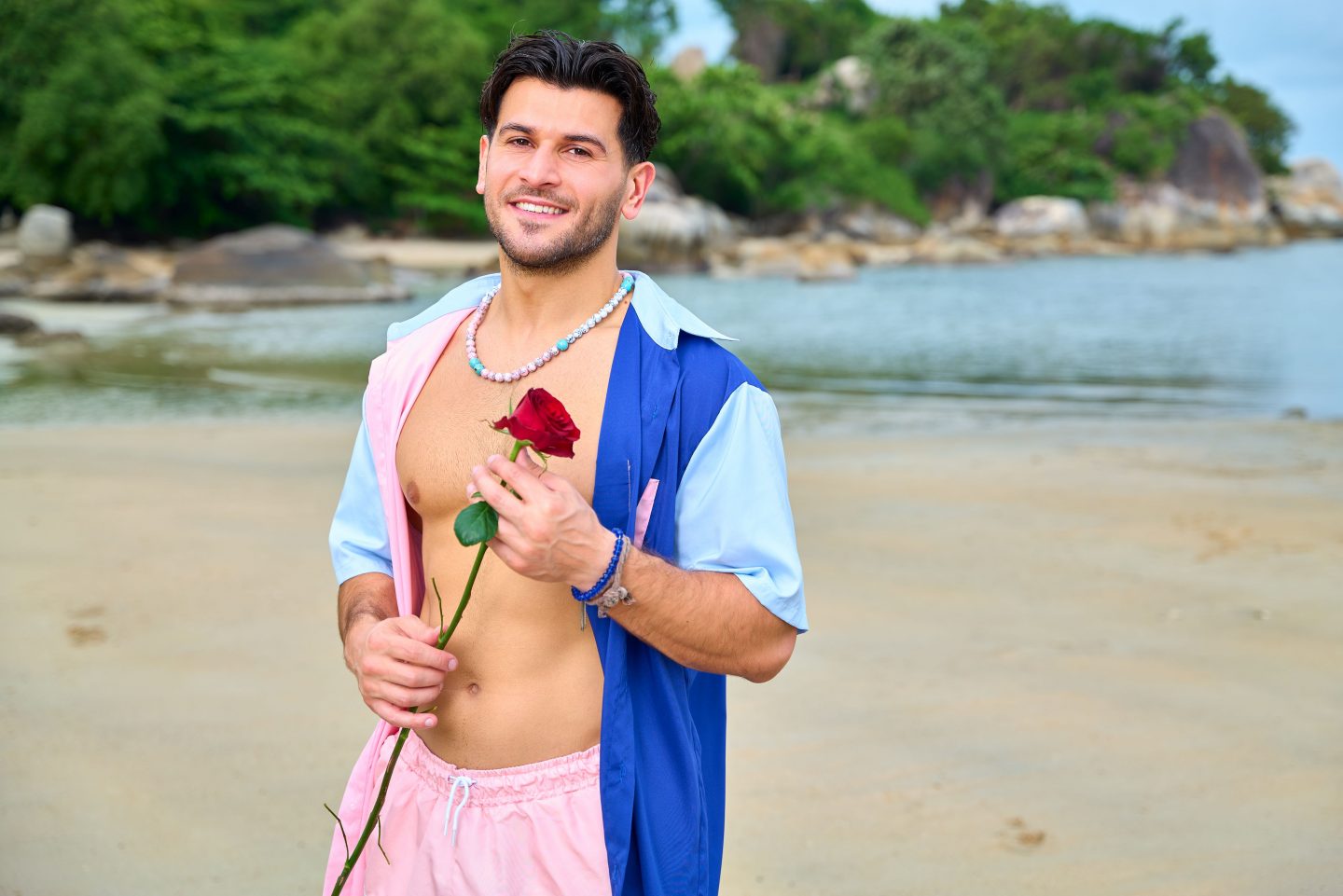 Bachelor in Paradise 2025: Alle Kandidaten vorgestellt – bekannte Gesichter aus Bachelor & Bachelorette dabei E81C8