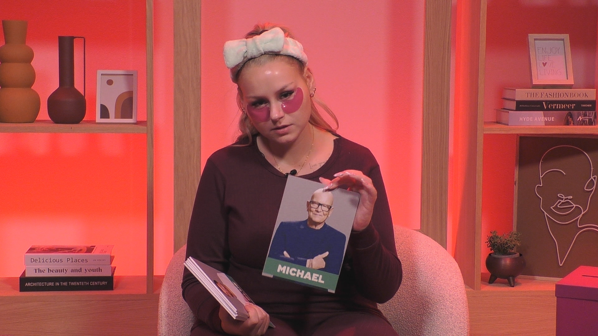 Promi Big Brother 2025: Wer ist raus? Selbstloser Abschied sorgt für Diskussionen