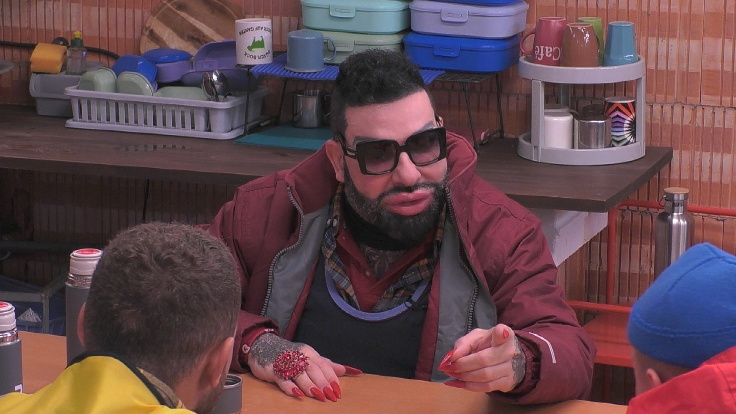 Der Wahnsinn im „Promi Big Brother“-Rohbau eskaliert heute PBB2025 Show11 3290615
