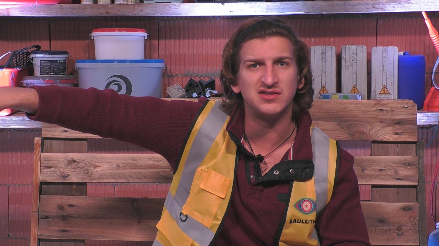 Promi Big Brother 2025 – wer ist raus? Drama an Tag 12 – Streit, Schutzkette und Zuschauer-Voting sorgen für Chaos PBB2025 Show12 3290800