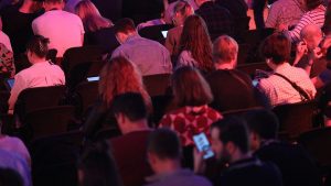 CDU-Generalsekretär Linnemann offen für Social-Media-Verbot bis 16 Jahren