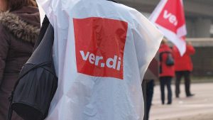 Gewerkschaften kündigen Aktionen gegen Sozialabbau in Deutschland an