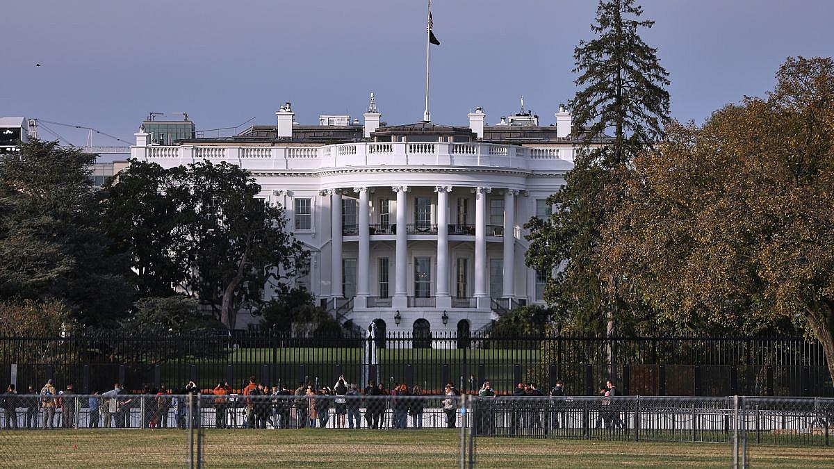 Washington: Trump und Selenskyj beraten über Kriegsende
