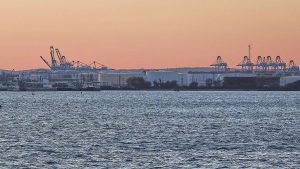 Wirtschaftlicher Nachholbedarf in Ostdeutschland weiterhin groß: Studie zeigt Stagnation gegenüber dem Westen