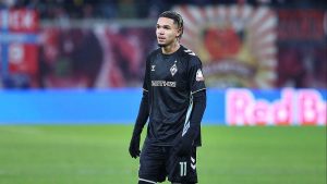 Bremen ringt St. Pauli im Weserstadion nieder