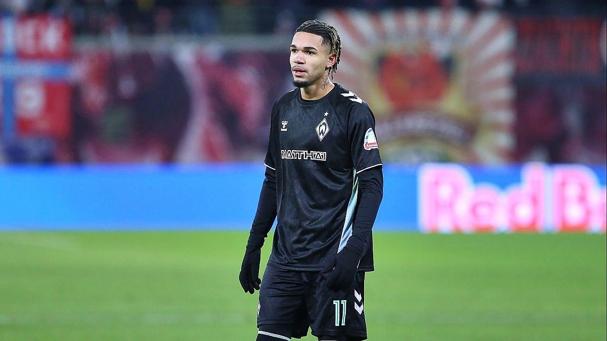 Bremen ringt St. Pauli im Weserstadion nieder