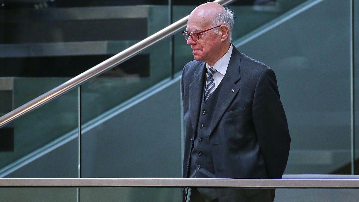 Berlin: Lammert kritisiert Wahlrechtskommission ohne Opposition
