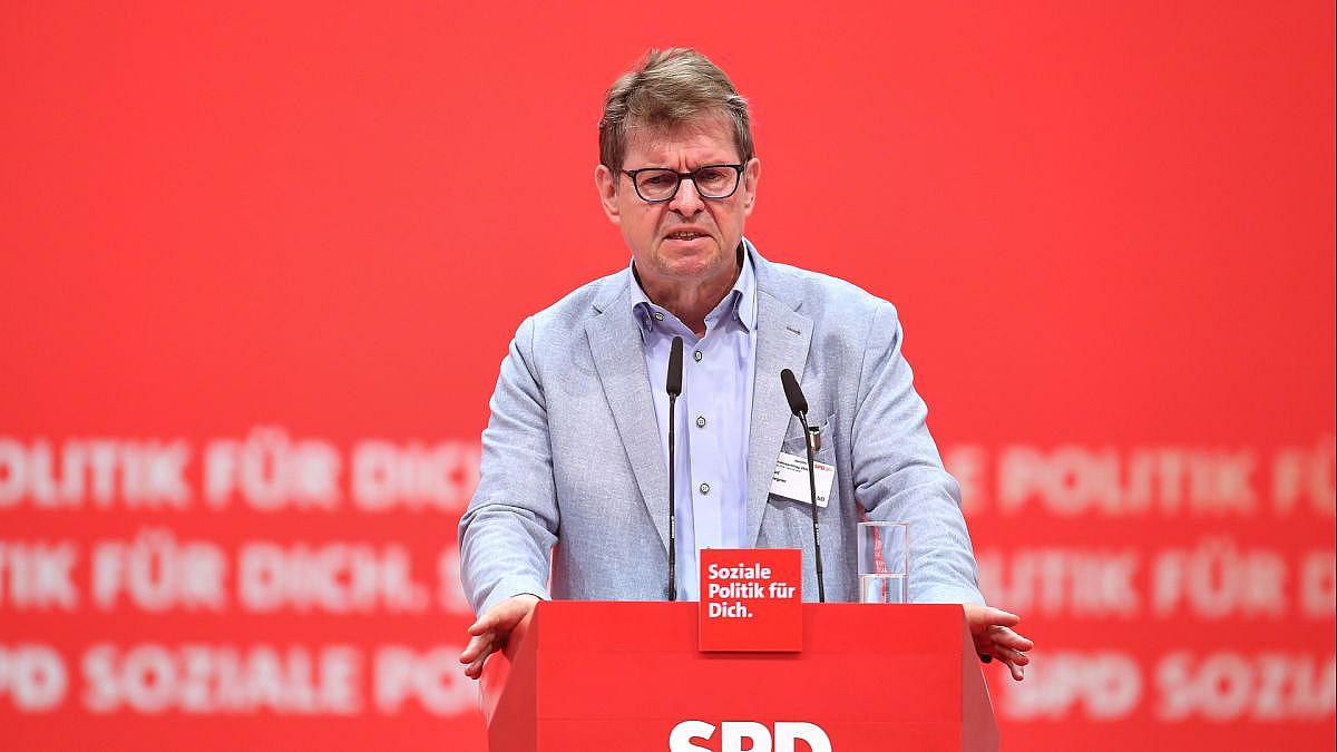 Koalitionsende bei Brandmauer-Aufgabe in Berlin angedroht