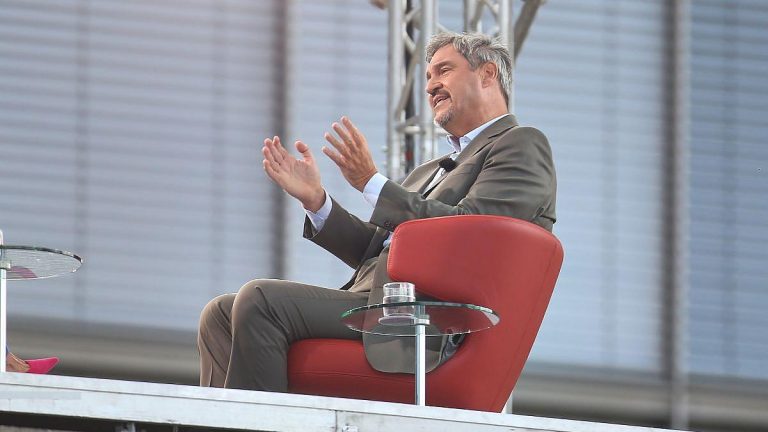 Söder bereit für TV-Duell in Bayern