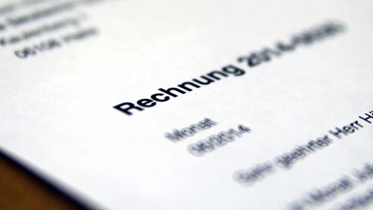 Zahlungsverzug in Deutschland: Immer mehr Unternehmen zahlen Rechnungen zu spät