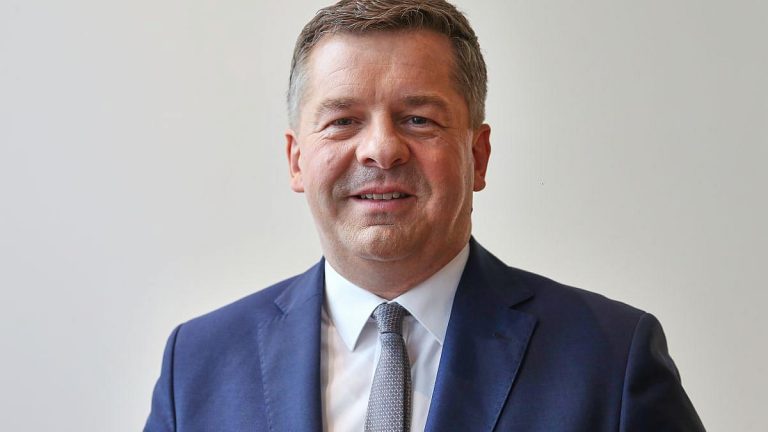 Sachsen-Anhalt: Schulze appelliert an ostdeutschen Stolz