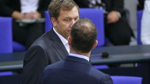 Berlin: Spahn kritisiert Klingbeil für öffentliche Debatte über Steuerpläne