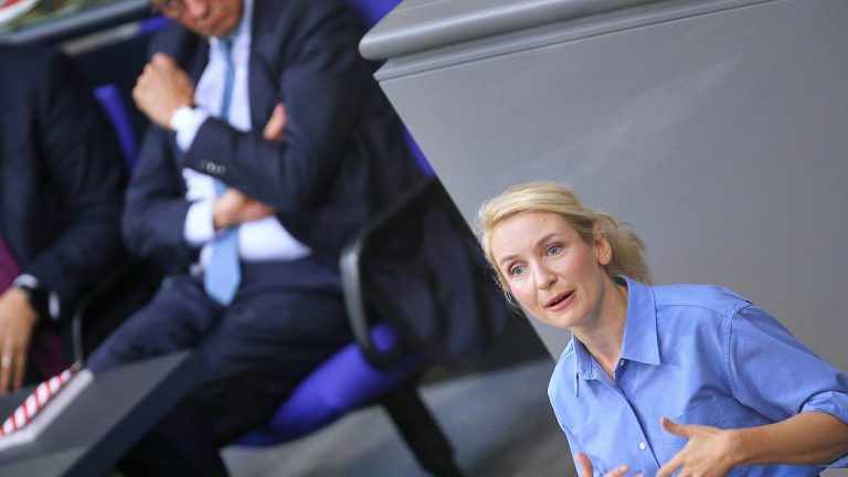 In Berlin: Linke wirft CDU sozialpolitischen Vorwand vor