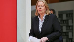Ministerin Bas informiert sich in Duisburg über Sozialleistungs-Missbrauch