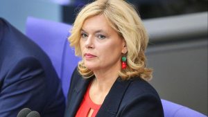 Bundestagspräsidentin Klöckner fordert Sicherheitsgarantien für Israel