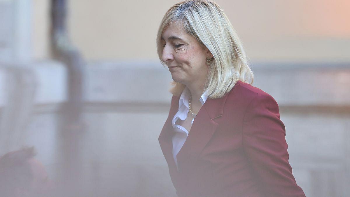 Berlin: Bundesgesundheitsministerin Warken verspricht stabilen Pflegebeitrag